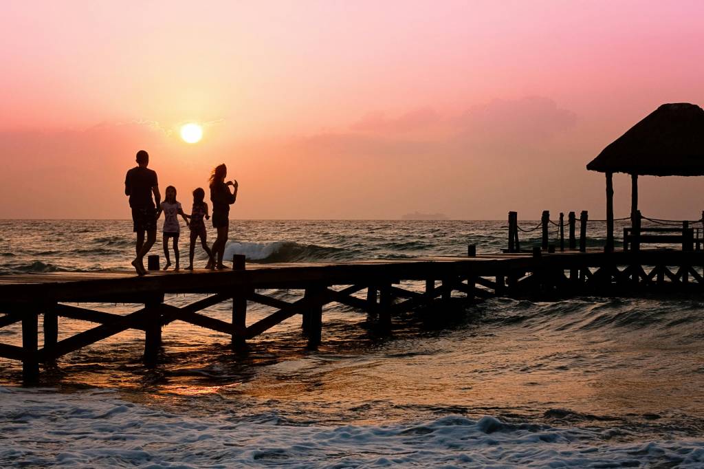 Conseils pour organiser un circuit en famille sans stress